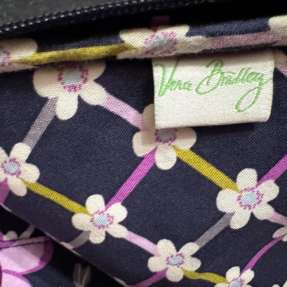 Vera Bradley Floral Nightingale Pattern Quilted Tablet Zippered Pouch, 2011